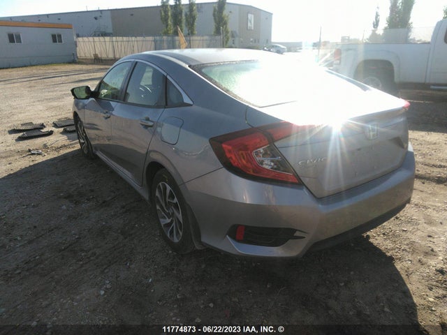 Honda Civic Lx 2018 2HGFC2F53JH003943 Image 3