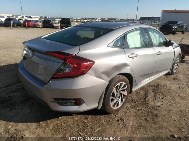 Honda Civic Lx 2018 2HGFC2F53JH003943 Image 4