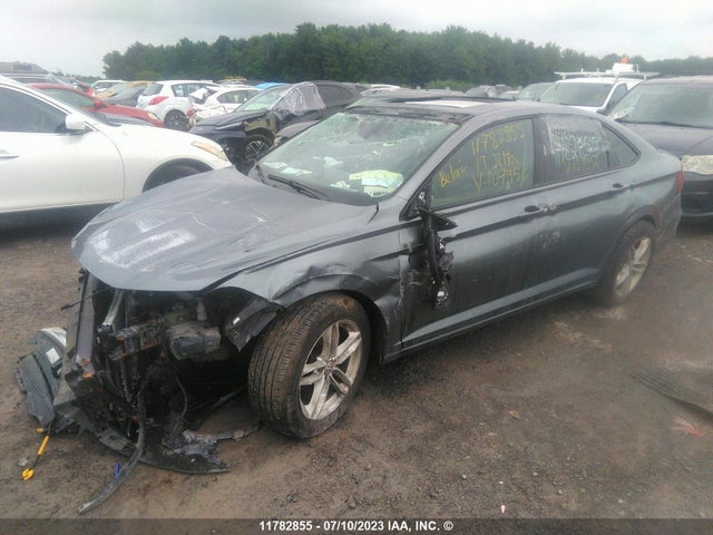 3VWE57BU8KM107956 Volkswagen JETTA SEL