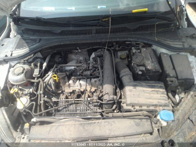 3VWE57BUXKM263321 Volkswagen JETTA SEL