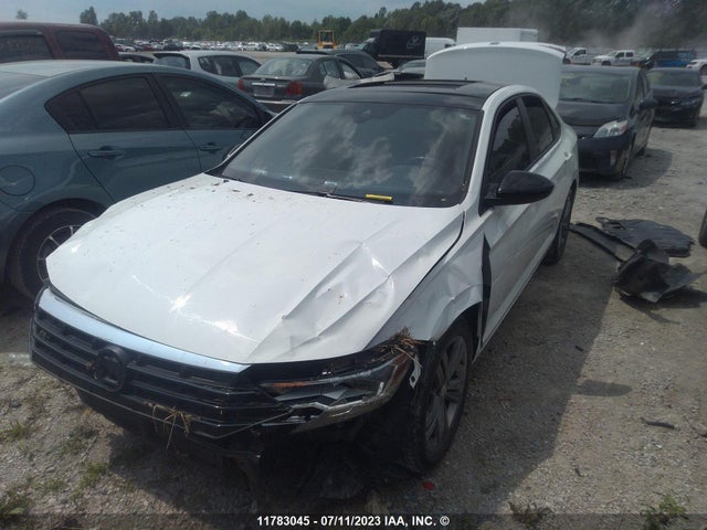 3VWE57BUXKM263321 Volkswagen JETTA SEL