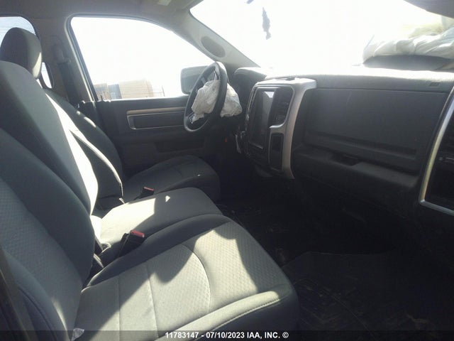 1C6RR7LT9HS763069 RAM 1500 Slt