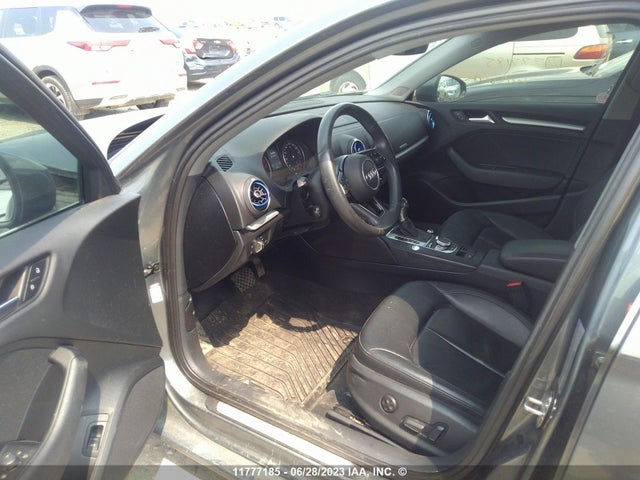 WAUBEGFF5KA105271 Audi A3 PREMIUM