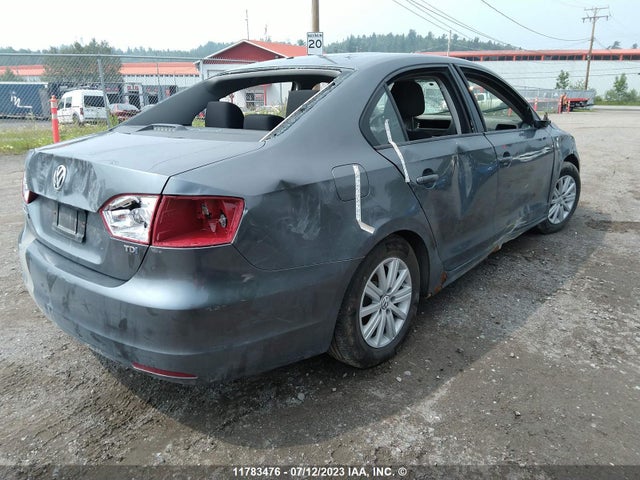 3VWDL7AJ2EM258871 Volkswagen JETTA TDI