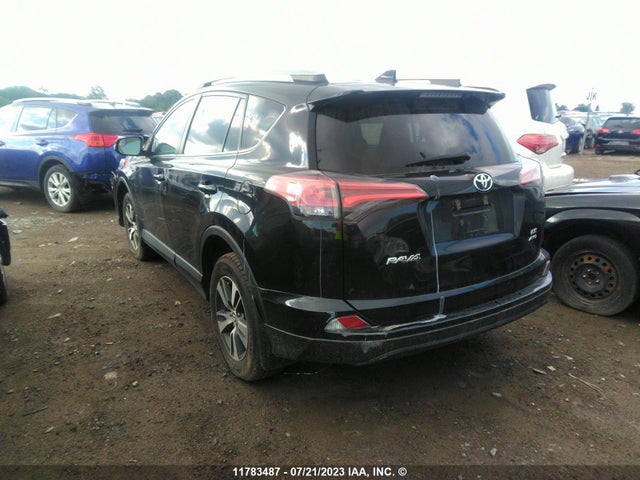 Toyota RAV4 LE 2018 2T3BFREV6JW714356 Image 4
