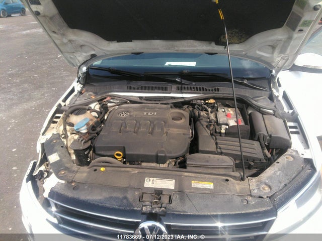 3VWDA7AJ9FM290711 Volkswagen JETTA TDI