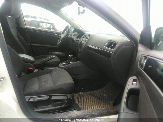 3VWDA7AJ9FM290711 Volkswagen JETTA TDI