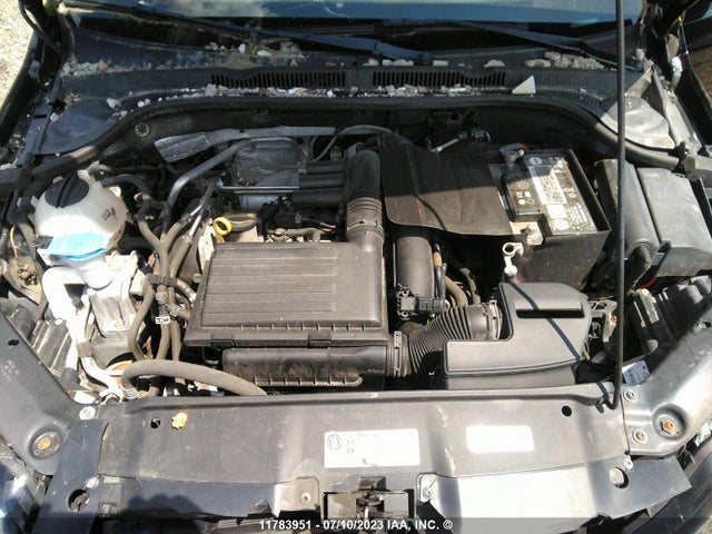 3VW167AJ6GM325159 Volkswagen JETTA S