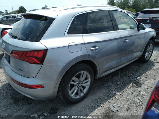 WA1ANAFY9K2118428 Audi Q5 PREMIUM