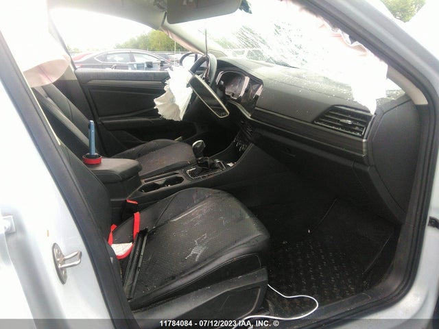 3VWE57BU6KM048602 Volkswagen JETTA SEL