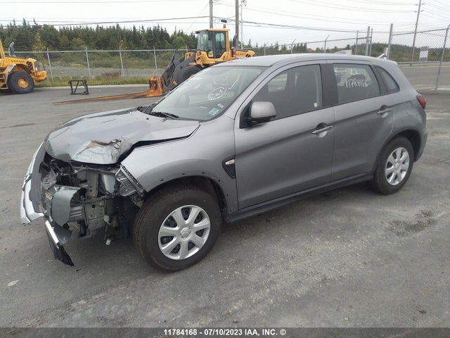 JA4AJUAU1NU602152 Mitsubishi RVR ES