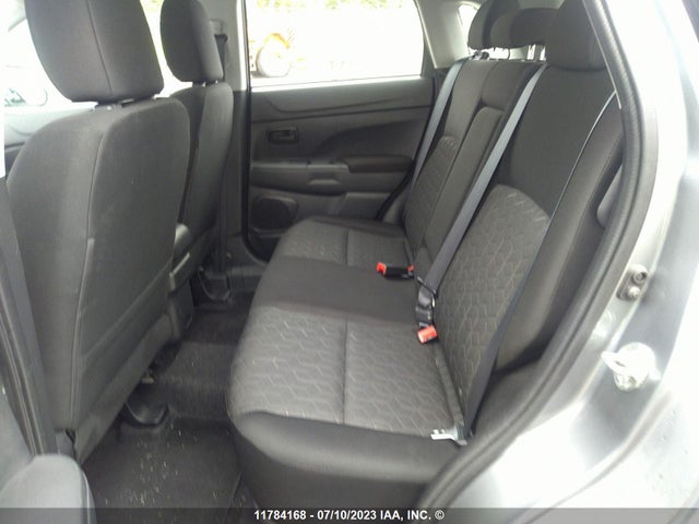 JA4AJUAU1NU602152 Mitsubishi RVR ES