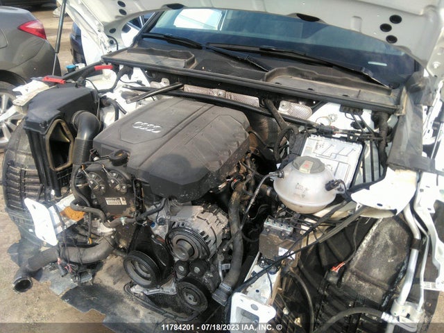 WA1AAAFY6M2019984 Audi Q5 PREMIUM