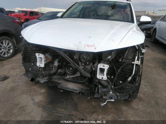 WA1AAAFY6M2019984 Audi Q5 PREMIUM