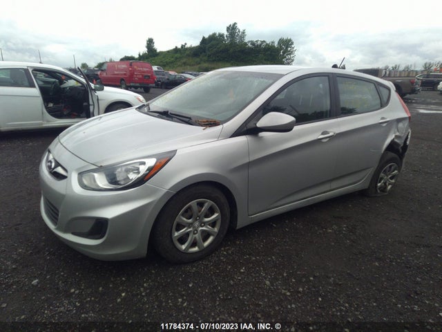 Hyundai ACCENT 2014 KMHCT5AE3EU196135 Image 2