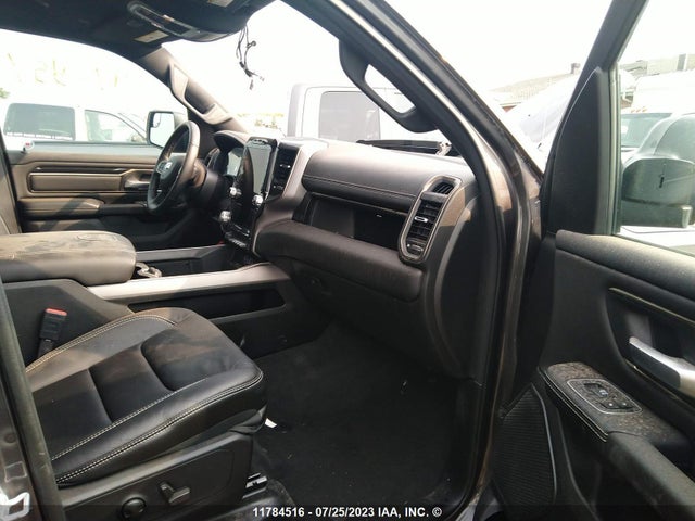 1C6SRFVT3NN232615 RAM 1500 Sport