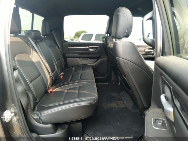 1C6SRFVT3NN232615 RAM 1500 Sport