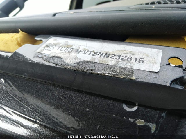 1C6SRFVT3NN232615 RAM 1500 Sport