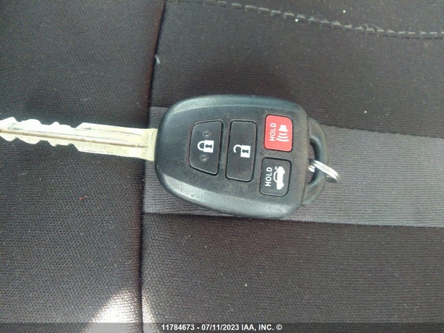 Toyota Corolla Le/eco 2019 2T1BPRHE9KC190737 Image 3