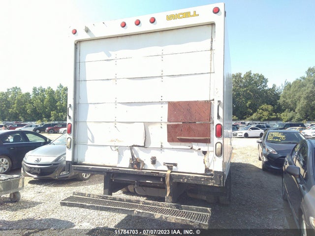 2010 Ford Econoline E450 Super Duty Cutwy Van მანქანა იყიდება აუქციონზე, vin: 1FDXE4FL8ADA60042, აუქციონის ნომერი: 11784703