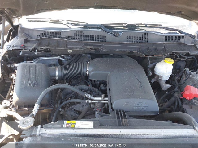 1C6RR7FG8JS285070 RAM 1500 St