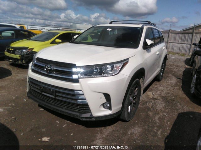 Toyota HIGHLANDER 2017 5TDDZRFH9HS468830 Image 2