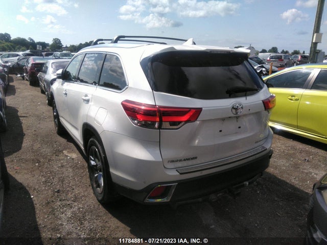 Toyota HIGHLANDER 2017 5TDDZRFH9HS468830 Image 3