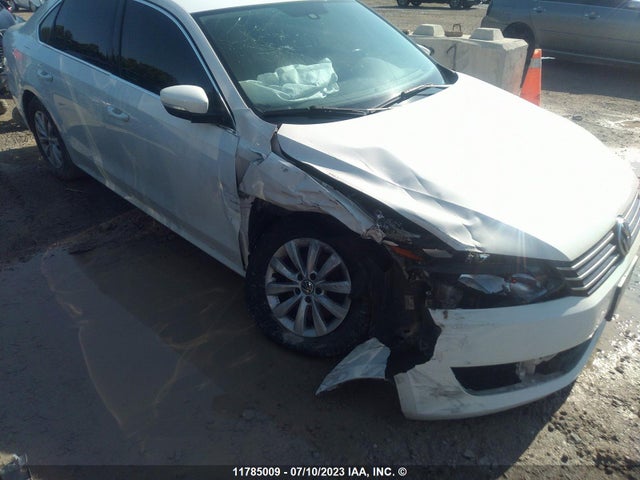 1VWAS7A33FC091088 Volkswagen PASSAT S