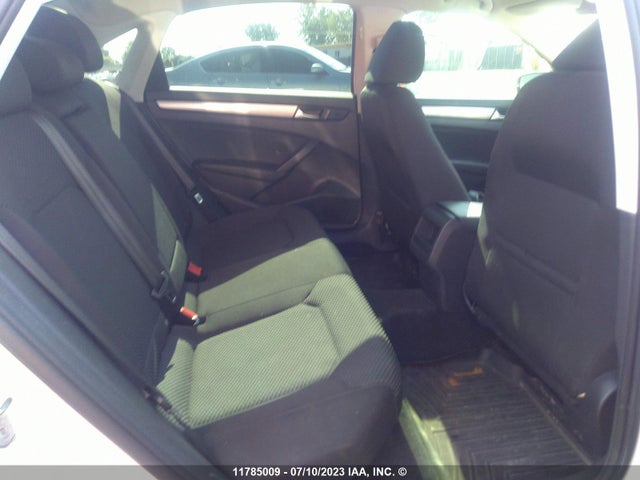 1VWAS7A33FC091088 Volkswagen PASSAT S