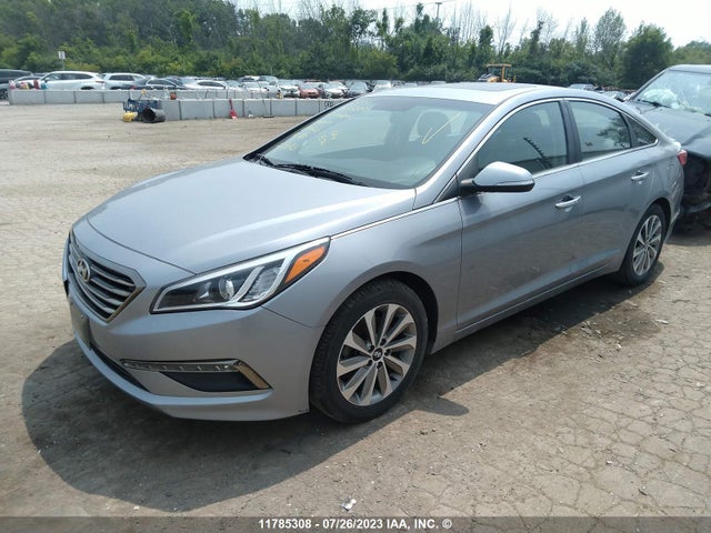 Hyundai SONATA SE 2016 5NPE24AF3GH319626 Image 2
