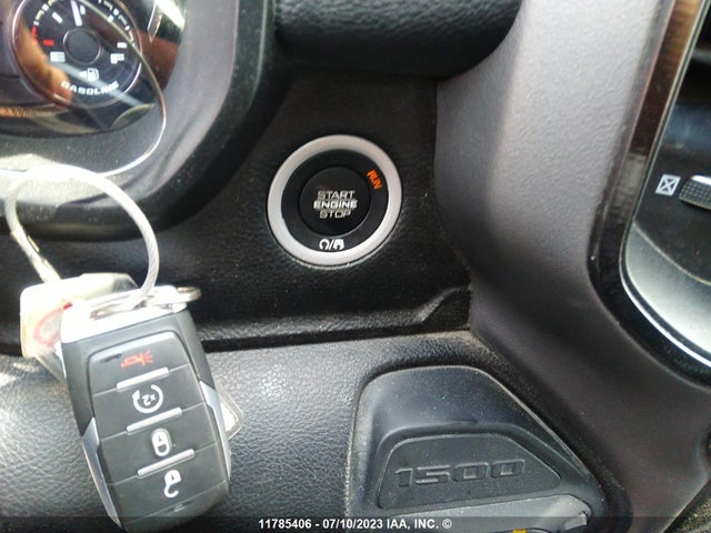 1C6SRFVT3NN437741 RAM 1500 Sport