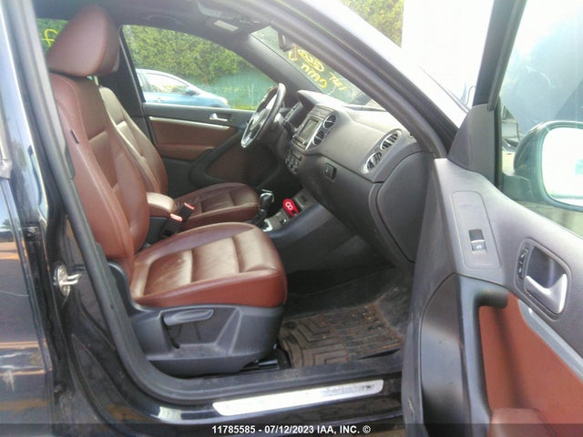 WVGLV7AX5HK032599 Volkswagen Tiguan Highline