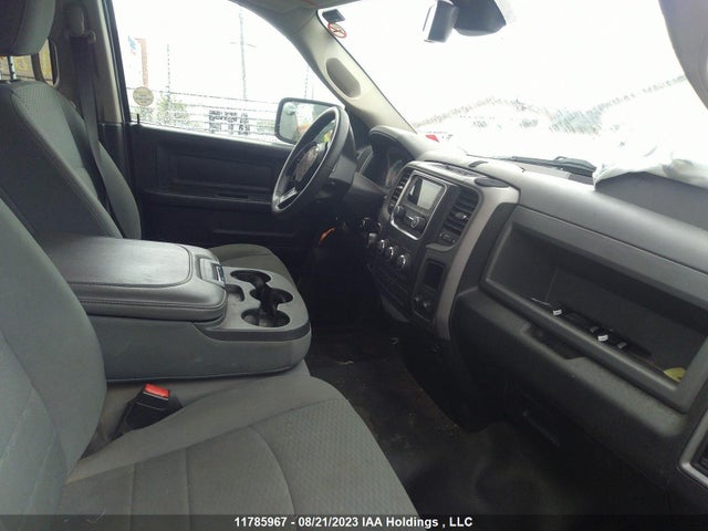 1C6RR7FG6KS527887 RAM 1500 Classic Tradesman