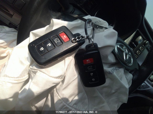 Toyota Highlander Xle 2015 5TDJKRFH5FS187984 Image 3