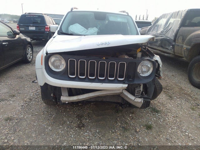 ZACCJBBTXFPC45484 Jeep Renegade Latitude