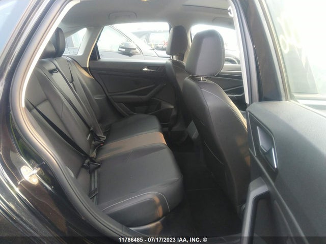 3VWE57BU2MM062306 Volkswagen JETTA SEL