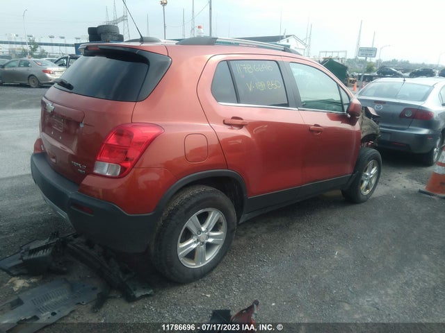 Chevrolet TRAX 1LT 2016 3GNCJPSB5GL189850 Image 4