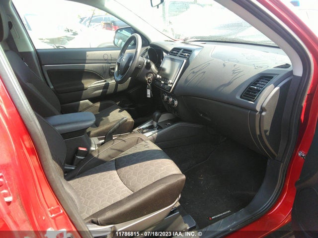 JA4AJUAUXNU601081 Mitsubishi RVR ES
