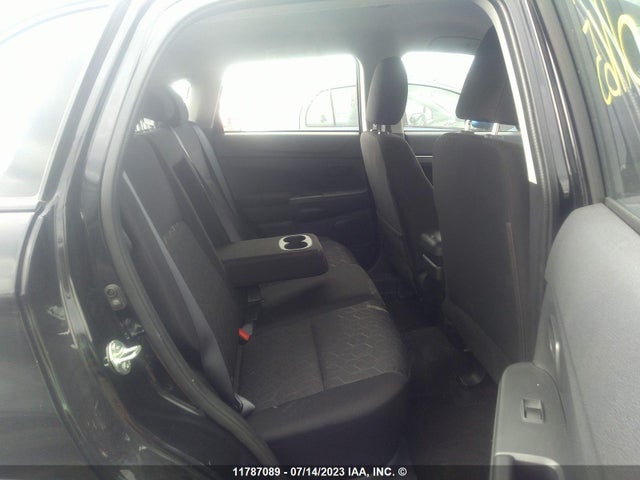 JA4AJUAU7MU601165 Mitsubishi RVR ES