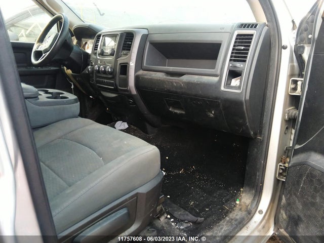 1C6RR7KM3FS679059 RAM 1500 St