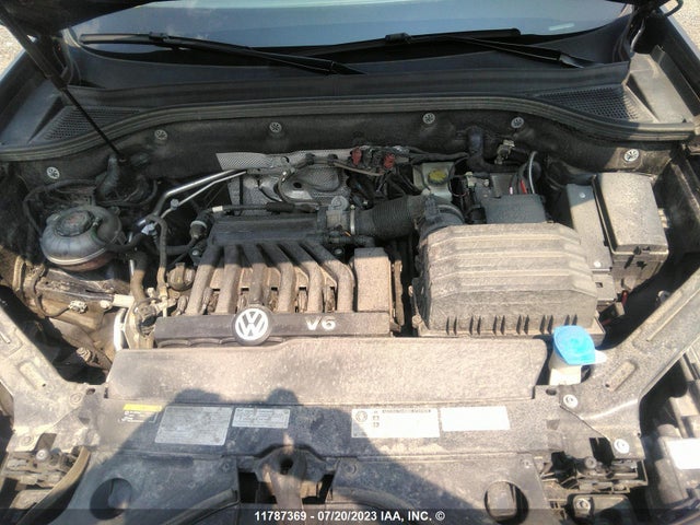 1V2ME2CAXLC218466 Volkswagen Atlas Cross Sport Se