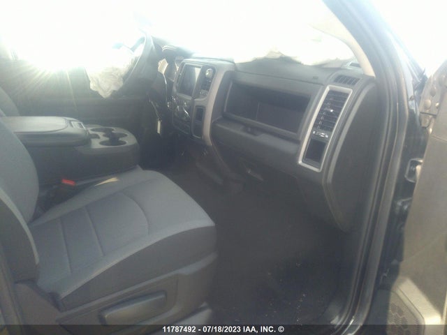 1C6RR6FG6NS169947 RAM 1500 Classic Tradesman