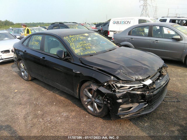 Volkswagen Jetta Highline 2019 3VWW57BU0KM075945 Image 1