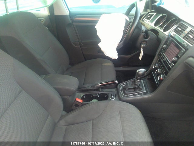 3VWG17AU0JM270833 Volkswagen GOLF S/SE