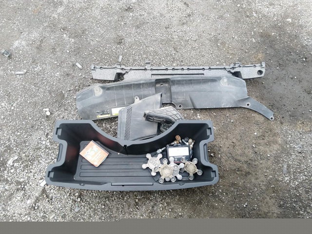 WA1M2AFP5HA040726 Audi Q5 Premium Plus