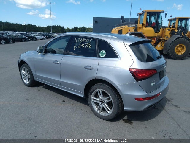 WA1M2AFP5HA040726 Audi Q5 Premium Plus