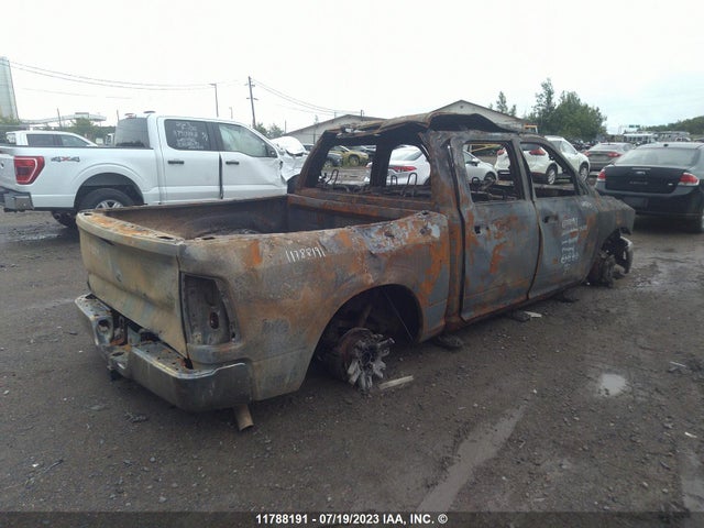1C6RR7LG5HS812805 RAM 1500 Slt