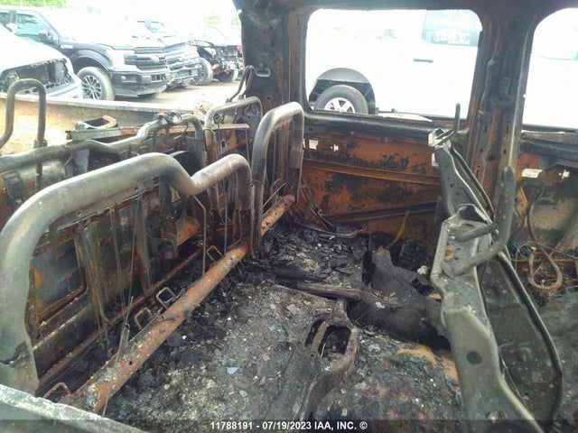 1C6RR7LG5HS812805 RAM 1500 Slt