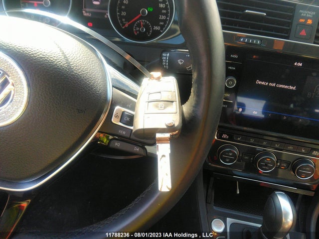 3VWG57AU2KM005806 Volkswagen GOLF S/SE