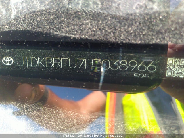 Toyota PRIUS 2017 JTDKBRFU7H3038966 Image 9